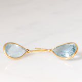 Orecchini pendenti vintage in oro giallo 18K con topazi azzurri (22ctw ca.), anni ‘70/‘80