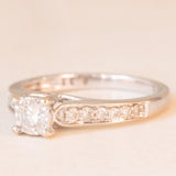 Anello vintage in oro bianco 9K con diamanti di taglio brillante (0.33ctw ca.), anni ‘80