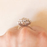 Anello a fiocco di neve vintage in oro bianco 18K con diamanti di taglio brillante (2ctw ca.), anni ‘60/‘70