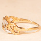 Anello vintage intrecciato in oro giallo e bianco 9K con diamanti (0.04ctw ca.), anni ‘70