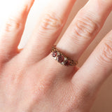 Anello vintage in oro giallo 9K con tormaline arancioni (0.80ctw ca.) e diamanti (0.04ctw ca.), anno 2006