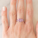 Anello in oro giallo 9K con zaffiri rosa sintetici (1.24ctw)
