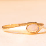 Anello vintage in oro giallo 9K con opale (0.15ct ca.), anno 1987