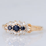 Anello vintage in oro giallo 9K con zaffiri (0.20ctw ca.) e diamanti (0.18ctw ca.), anni ‘70/‘80