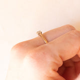 Trilogy vintage in oro giallo 9K con diamanti di taglio brillante (0.18ctw ca.)