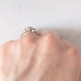 Anello vintage in oro bianco 9K con diamanti (0.03ctw ca.)