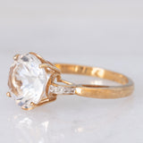 Anello da cocktail in oro giallo 9K con quarzo chiaro (3.40ct) e diamanti