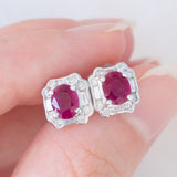 Orecchini a margherita vintage in platino con rubini (1.27ctw) e diamanti (0.50ctw), anni '80