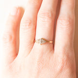 Anello vintage in oro giallo e bianco 9K con diamanti (0.08ctw ca.), anno 1993