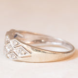Anello a fascia vintage in oro bianco 9K con diamanti (0.13ctw ca.), anni ‘70/‘80