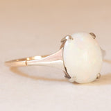 Anello Art Déco in oro giallo e bianco 9K con opale (1.40ct ca.), anni ‘30