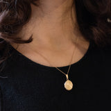 Ciondolo portafoto ovale vintage con lamina in oro giallo 9K su metallo, anni ‘70