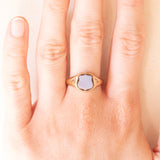 Anello da sigillo antico in oro giallo 9K con agata, primi del ‘900
