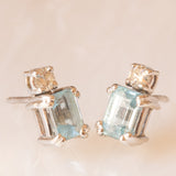 Orecchini vintage in oro bianco 18K con acquamarine (1ctw ca.) e diamanti di taglio brillante (0.16ctw ca.), anni ‘70/‘80