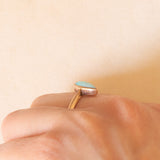 Anello antico in oro giallo 8K con opale, anni ‘10/‘20