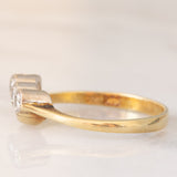 Trilogy vintage in oro giallo e bianco 14K con diamanti di taglio brillante (0.30ctw ca.), anni ‘60/‘70