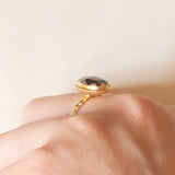 Solitario vintage in oro giallo 18K con granato, anni ‘40/‘50