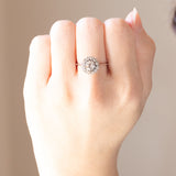 Anello a margherita vintage in oro bianco 18K con diamanti di taglio vecchia Europa (1.20ctw ca.), anni ‘60
