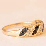 Anello vintage in oro giallo 9K con zaffiri (0.32ctw ca.) e diamanti (0.06ctw ca.), anno 1994