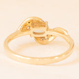 Anello vintage in oro giallo e bianco 9K con topazio azzurro trattato (0.40ct ca.) e diamanti, anni ‘60/‘70