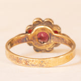 Anello a margherita vintage in oro giallo 8K con granati (0.90ctw ca.), anni ‘50