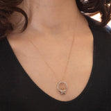 Collana vintage con catenina in oro giallo 9K con ciondolo con farfalla in oro giallo e bianco 9K con diamanti (0.24ctw ca.), anni ‘90