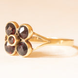 Anello a fiore antico in oro giallo 14K con granati, primi del ‘900