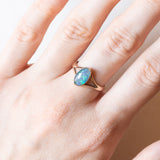 Anello vintage in oro giallo 14K con opale sintetico, anni ‘70