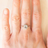 Anello a margherita in oro giallo e bianco 9K con acquamarina (0.40ct ca.) e diamanti (0.18ctw ca.), anni ‘80