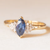 Anello vintage in oro giallo con zaffiro (0.80ct ca.) e diamanti di taglio brillante (0.18ctw ca.), anni ‘80