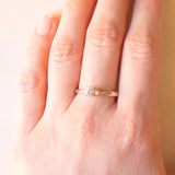 Trilogy vintage in oro bianco 9K con acquamarina (0.30ct ca.) e diamanti di taglio brillante (0.05ctw ca.)