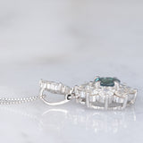 Smeraldo di giorno, Rubino di notte - Collana vintage in platino con alessandrite e diamanti