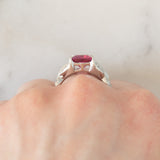 Anello da cocktail vintage in platino con tormalina rosa (3.25ct) e diamanti (0.77ctw), anni ‘70/‘80