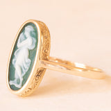 Anello antico in oro giallo 14K con cammeo su agata verde, primi del ‘900