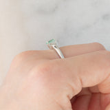 Trilogy moderno in oro bianco 9K con smeraldo (0.40ct ca.) e diamanti (0.03ctw ca.), anno 2007