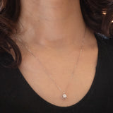 Collana con catenina in oro bianco 18K con punto luce in oro bianco 18K e con diamante di taglio vecchio (0.46ct ca.)