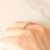 Anello intrecciato in oro bianco 9K con diamanti (0.05ctw ca.), anni ‘80