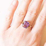 Anello da cocktail vintage in oro giallo 9K con ametista (3.80ct ca.), anno 1999