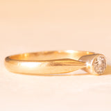 Solitario vintage in oro giallo 9K con diamante di taglio brillante (0.18ct ca.), anni ‘40