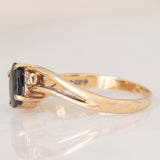 Anello vintage in oro giallo 9K con zaffiro (0.80ct ca.) e diamanti