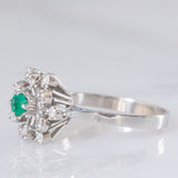Anello a fiocco di neve in oro bianco 14K con smeraldo (0.13ct ca.) e diamanti (0.24ctw ca.), anni ‘70