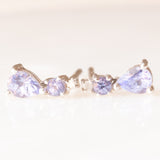 Orecchini punto luce in oro bianco 9K con tanzaniti (0.22ctw ca.) e diamanti, anni ‘80