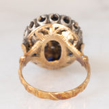 Anello a margherita vintage in stile antico in oro giallo 18K e argento con zaffiri (1ctw ca.) e diamanti di taglio rosetta (0.12ctw ca.), anni ‘60/‘70