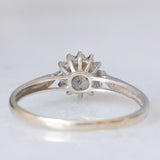 Anello a fiore vintage in oro bianco 9K con diamanti (0.10ctw ca.), anni ‘70/‘80