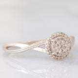 Anello vintage in oro bianco 9K con diamanti (0.15ctw ca.)