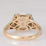 Anello vintage in oro giallo 8K con opale (0.90ct ca.) e smeraldi (0.10ctw ca.), anni ‘80