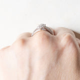 Anello vintage in oro bianco 18K con diamanti di taglio brillante (0.57ctw ca.), anni ‘90
