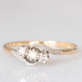 Trilogy antico in oro giallo 9K e platino con diamanti (0.10ctw ca.), anni ‘10/‘20