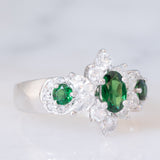 Anello a fiore vintage in platino con tsavoriti (0.80ctw) e diamanti (0.85ctw), anni ‘90/anni ‘2000