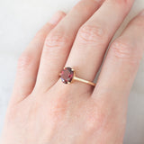 Solitario moderno in oro giallo 10K con granato (1.90ct ca.), anno 2017